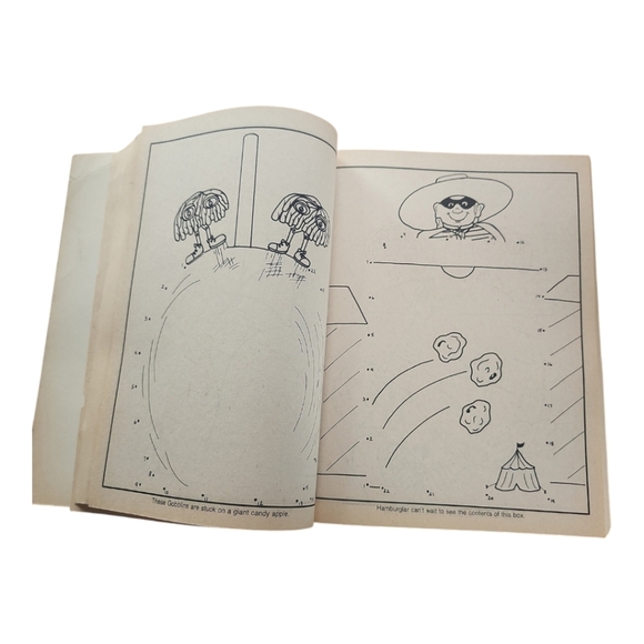 VTG Ronald Mcdonald Mcdonalds Dot to Dot Coloring Book 1982 - Picture 7 of 7